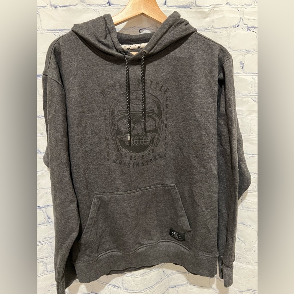 Tony Hawk Skull Logo Pullover Hoodie Sweatshirt Gray Size large